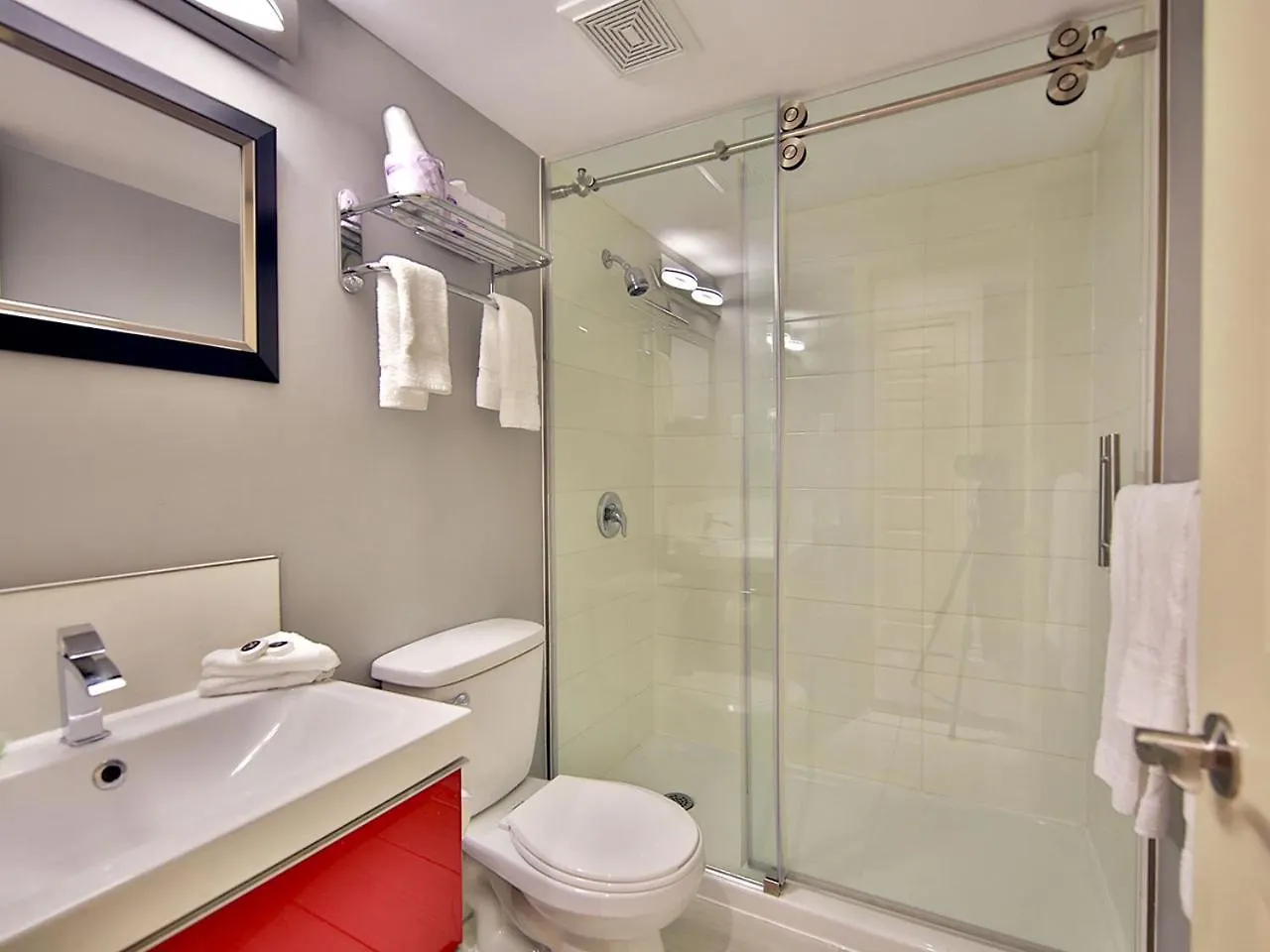 Hotel Newstar Montreal